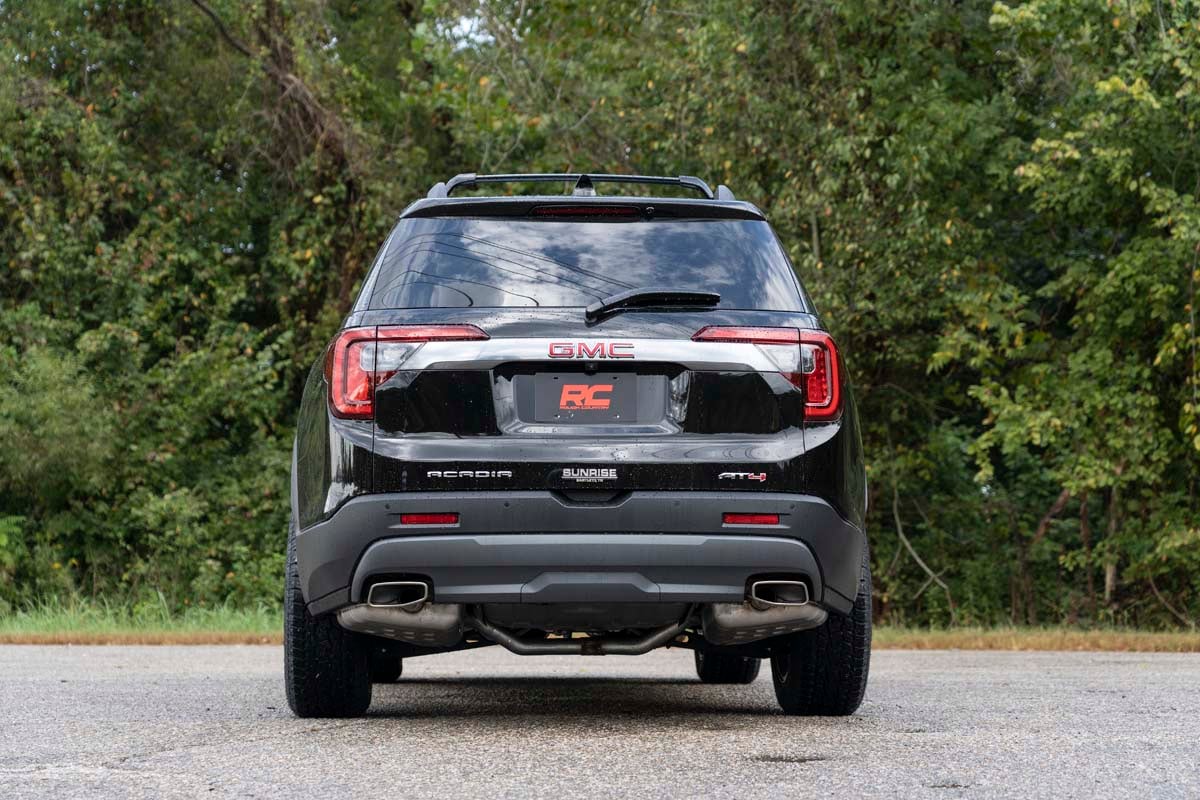 1.5 Inch Lift Kit N3 Front Struts GMC Acadia 2WD/4WD (2017-2023) Rough Country-5