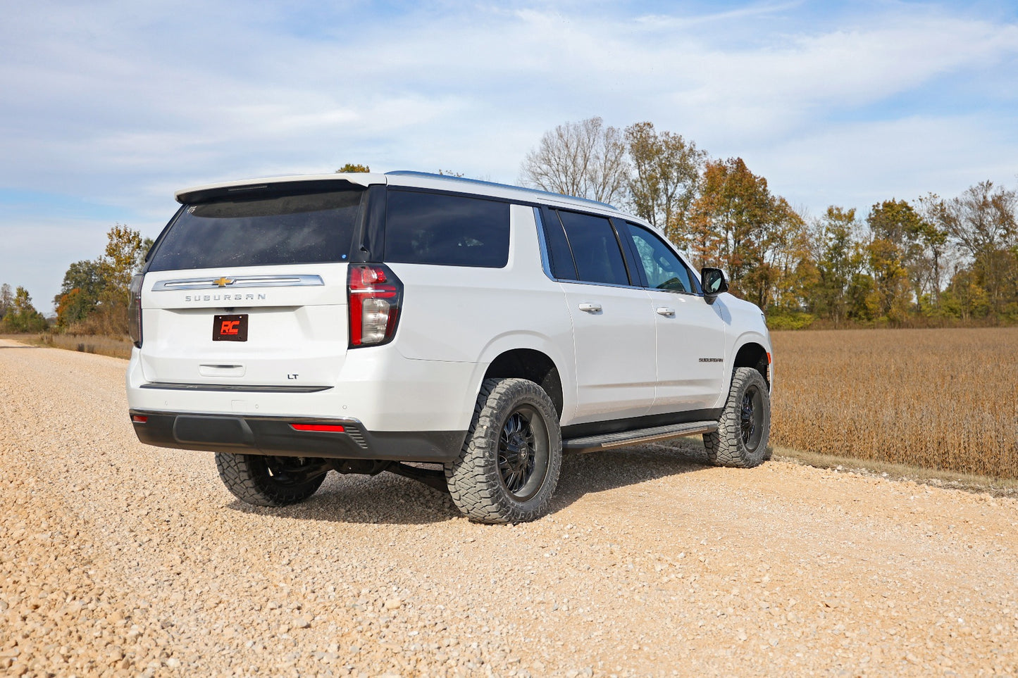 Rough Country 2 Inch Lift Kit 2021 Chevy Suburban 1500/Tahoe 4WD Rough Country