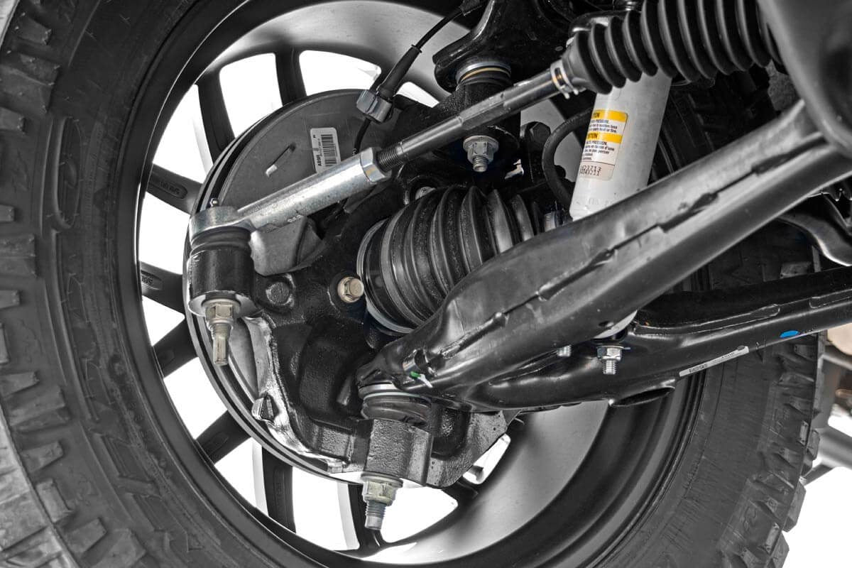 Rough Country 3.5 Inch GM Suspension Lift Knuckle Kit w/Vetex and V2 Shocks (07-13 1500 PU 4WD Cast Steel) Rough Country