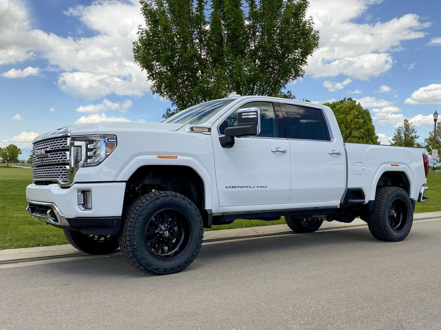 20 - 23 GM 2500/3500 HD 4X4 and 2WD - 3 Inch Lift Kit Suspension Tuff Country-1