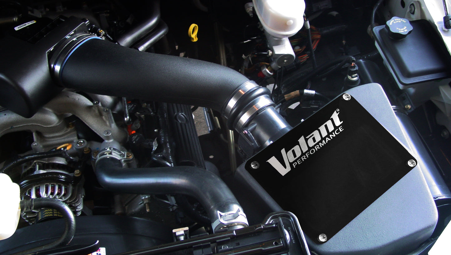 Closed Box Air Intake w/Pro 5 Filter 99-04 Ford Excursion/F-350 Super Duty Volant-1