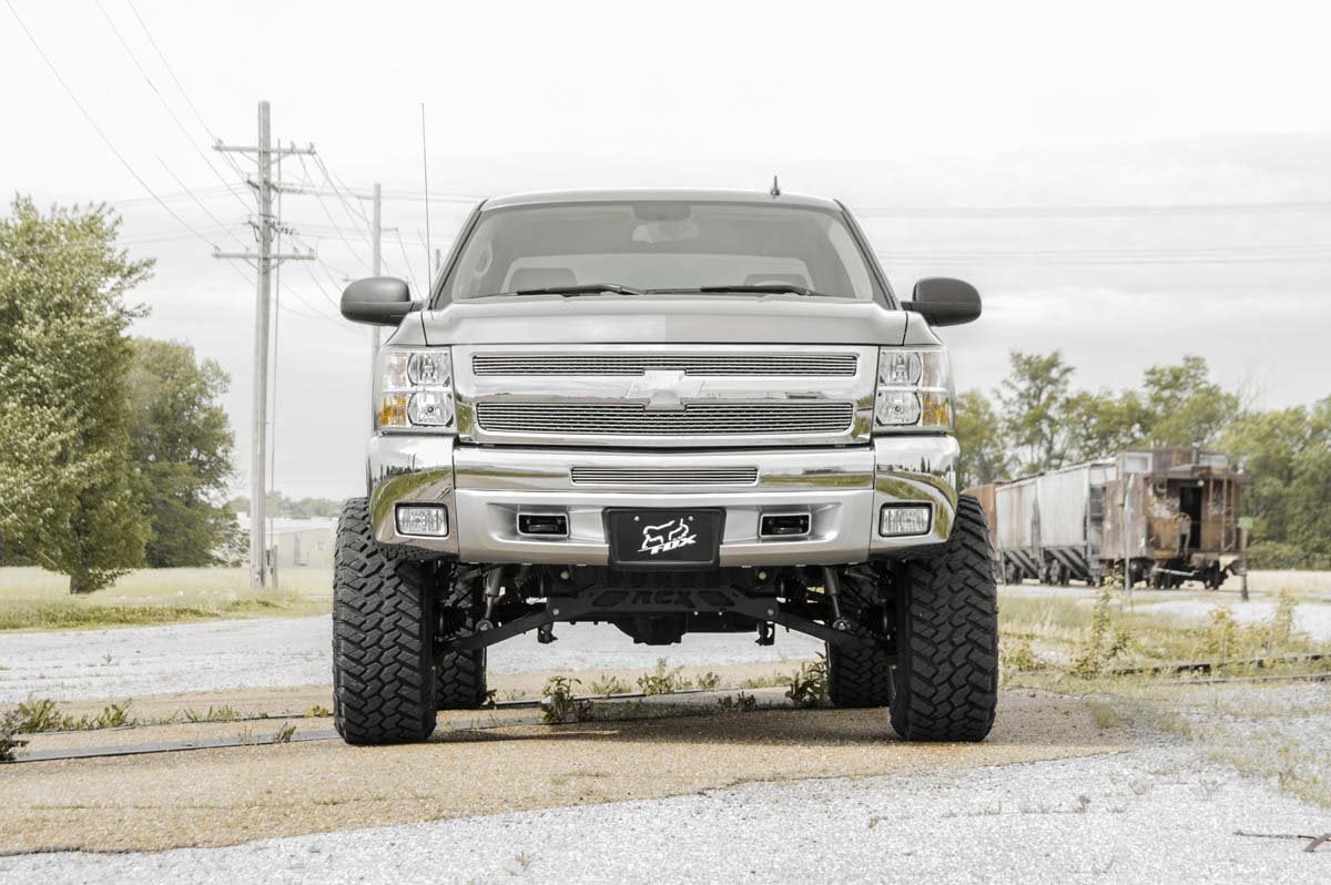 7.5 Inch Lift Kit M1 Struts/M1 Silverado/Sierra 1500 4WD (07-13) Rough Country-4