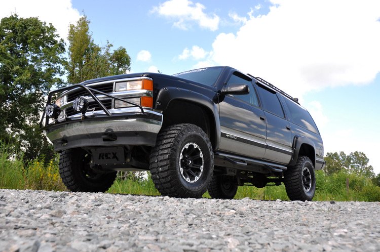 Rough Country 6 Inch Suspension Lift Kit 95-99 Tahoe 92-99 C1500/K1500/Yukon 92-94 K5 Blazer Rough Country