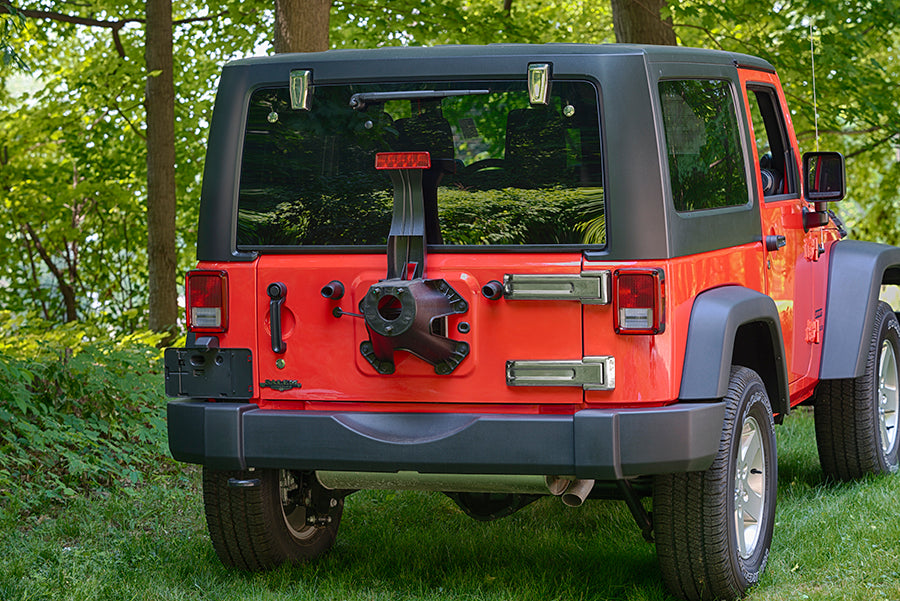 Jeep JK Liftgate Button Covers Pair 07-18 Wrangler JK Polished Silver Kentrol-5