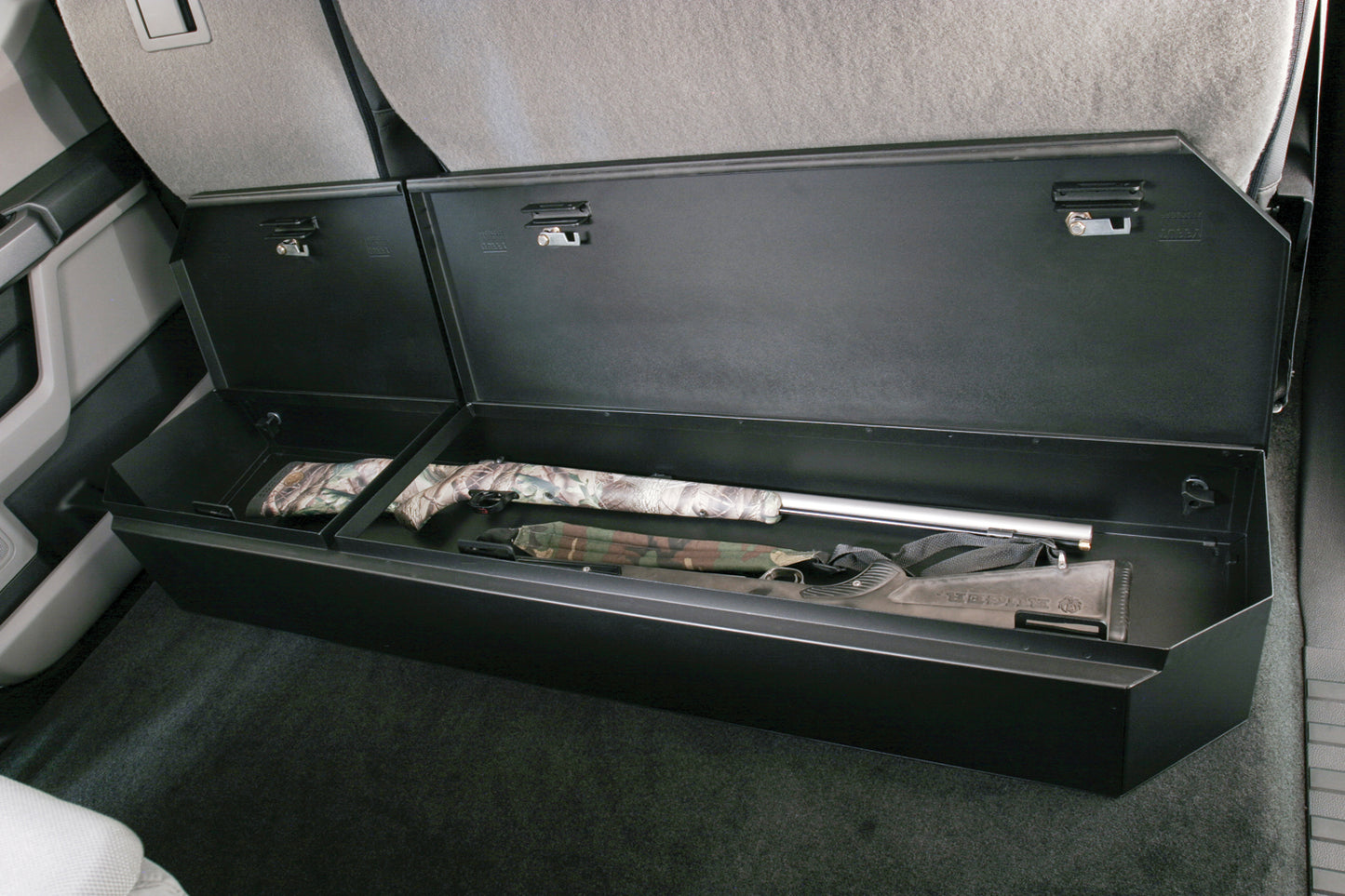 Rear Underseat Lockbox 15-22 F-150 17-22 F-250/350/450 Super Duty w/ Crew Cab w/o Floor Mounted Subwoofer Full Length Black Products Tuffy Security-12