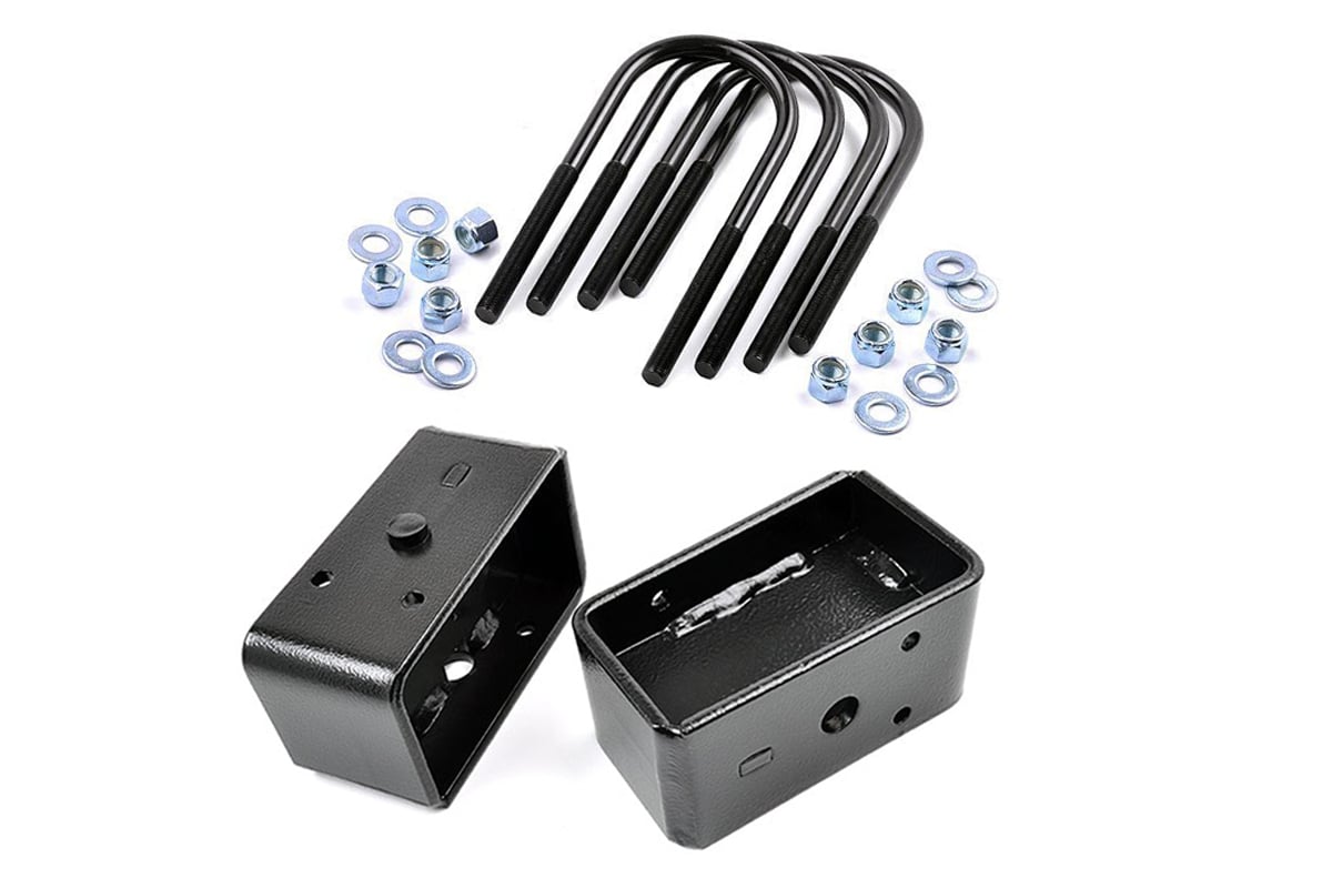 3 Inch Block And U-Bolt Kit | Ford F-250 Super Duty 2WD/4WD (1999-2010) Rough Country