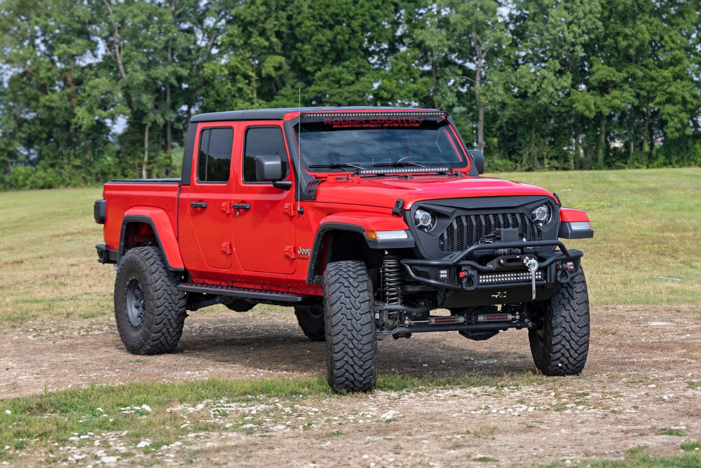 RPT2 Running Board Jeep Gladiator JT 4WD (2020-2025) Rough Country-5