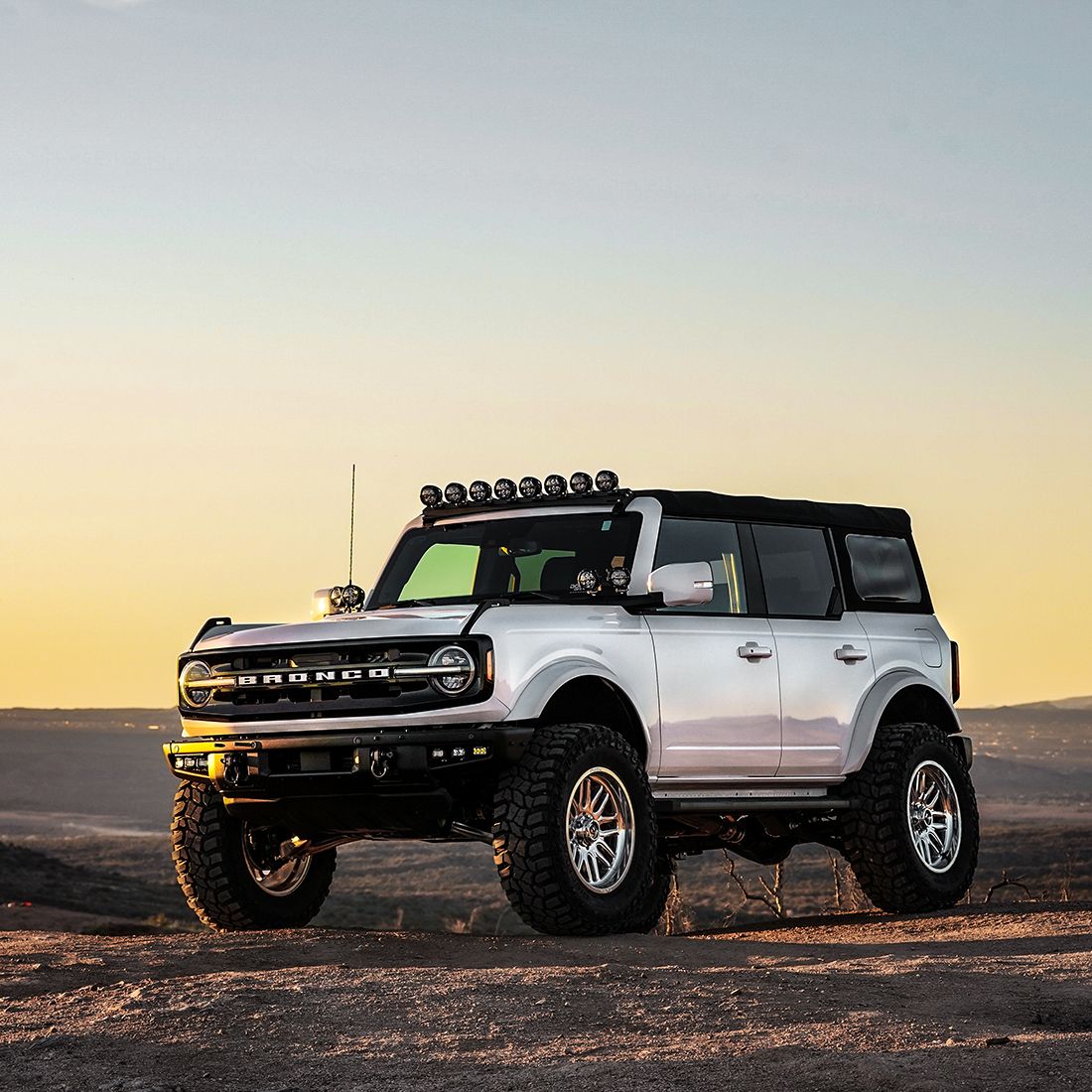 21-Present Ford Bronco Roof Pod Mount Rigid Industries-4