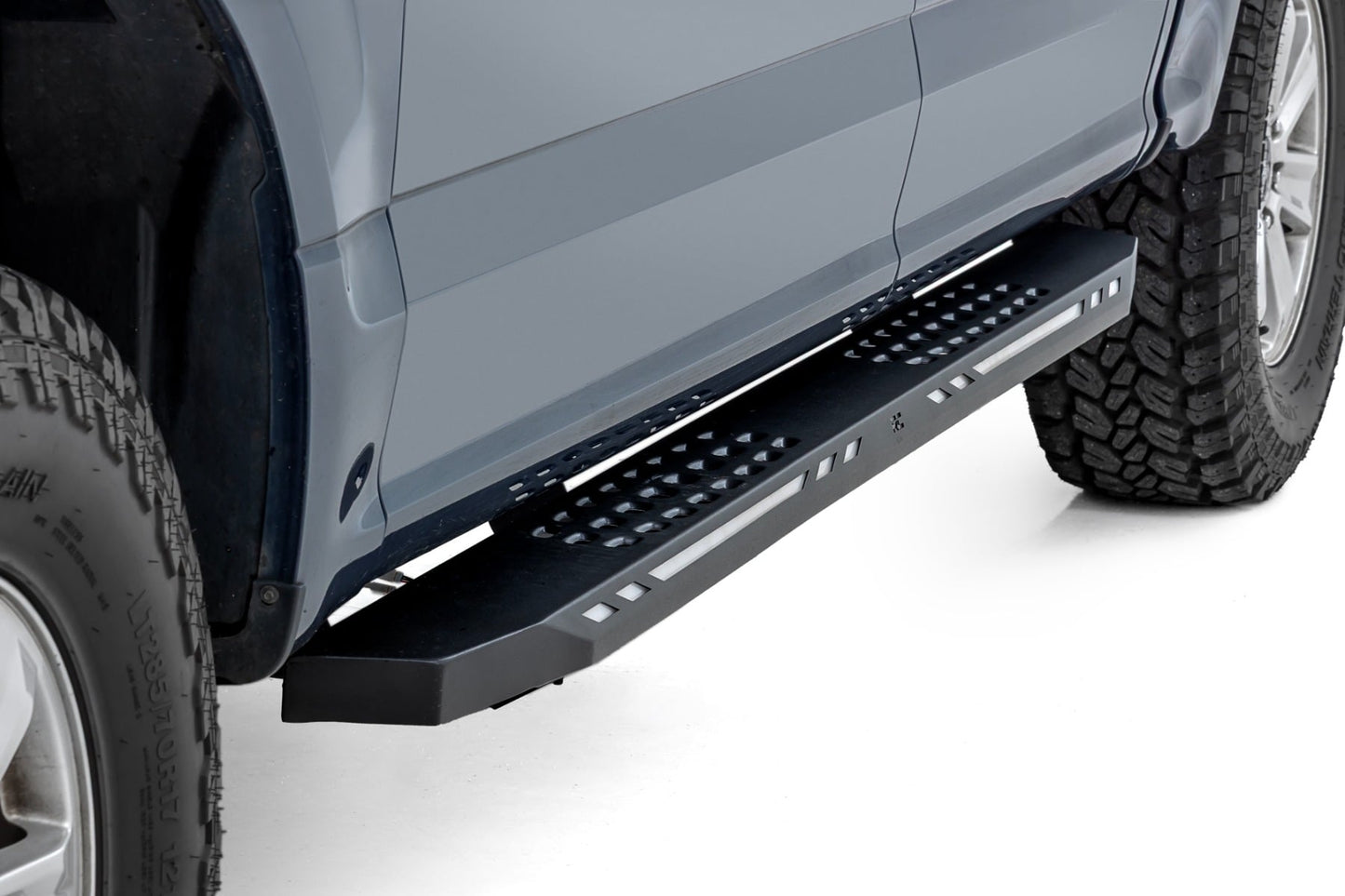 AC2 Running Boards Amber/White Crew Cab Ford F-150/Lightning/F-250/F-350/Raptor (15-26) Rough Country-5