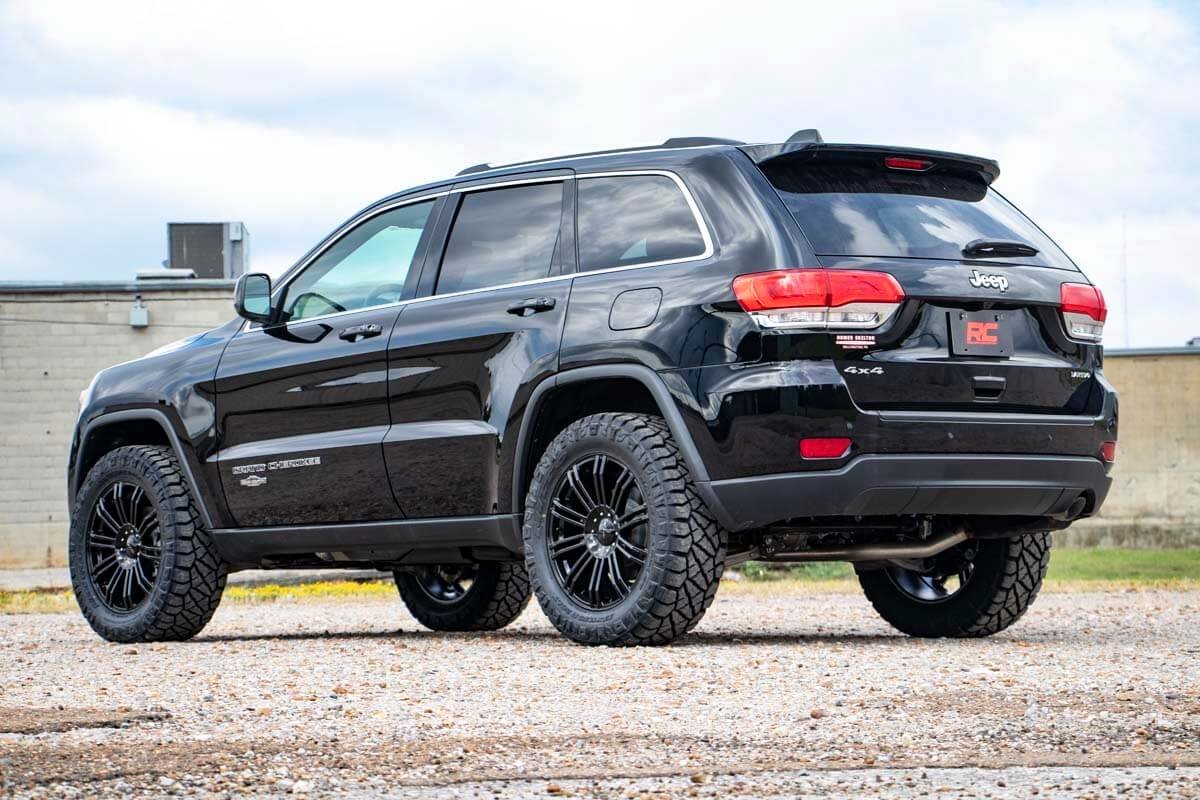 Rough Country 2.5 Inch Jeep Lift Kit 11-20 Grand Cherokee WK2 Rough Country