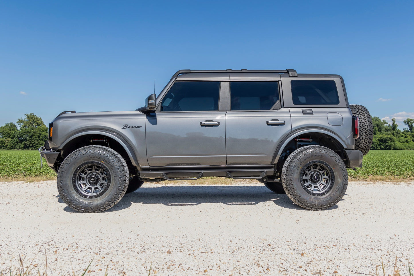 Vertex 2.5 Reservoir Coilovers Rear 3.5 Inch Ford Bronco 4WD (2021-2025) Rough Country-5