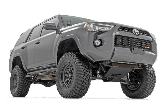 6 Inch Lift Kit M1 Struts Toyota 4Runner 2WD/4WD (2015-2020) Rough Country-1