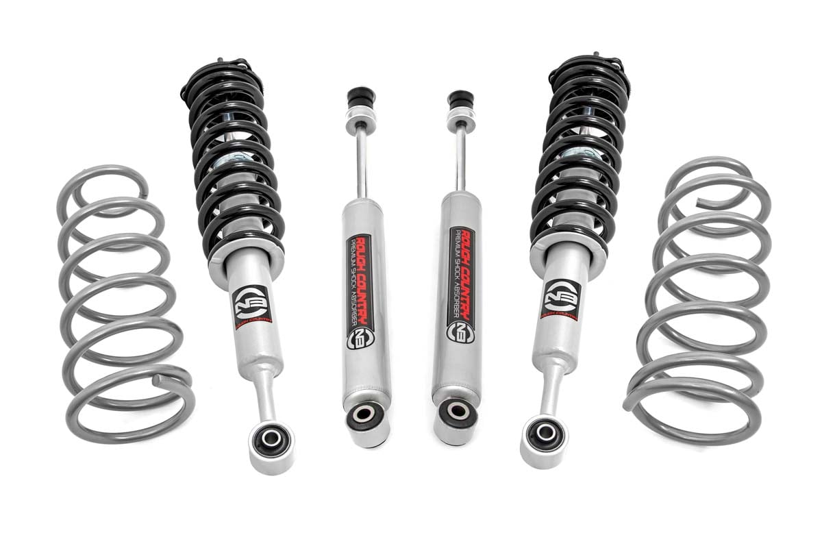 3 Inch Lift Kit | N3 Struts | Toyota 4Runner (03-09)/FJ Cruiser (07-14) Rough Country