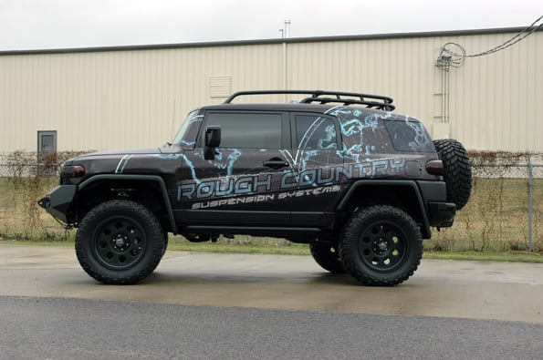 6 Inch Lift Kit Toyota FJ Cruiser 2WD/4WD (2007-2009) Rough Country-5