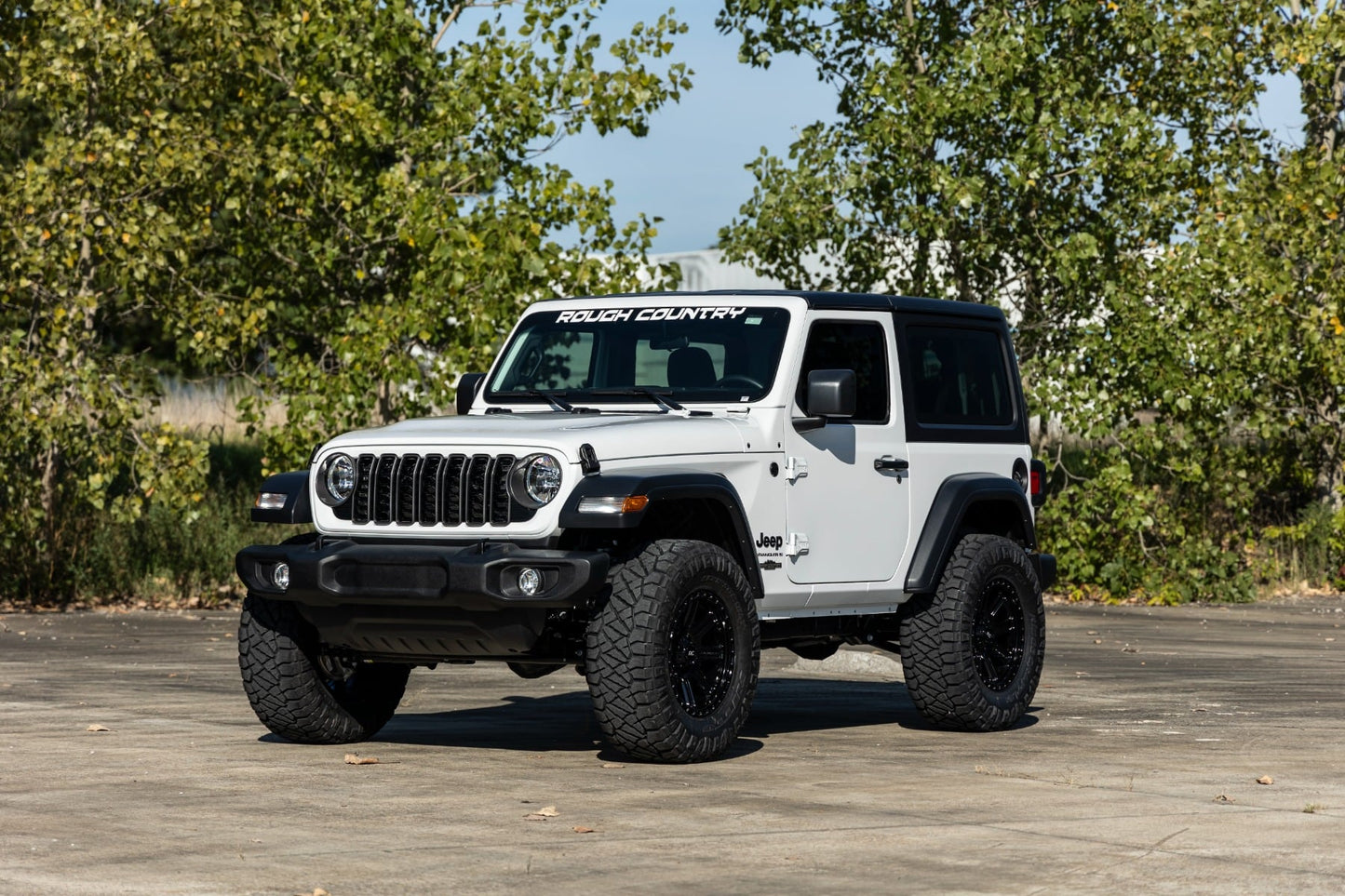 2.5 Inch Lift Kit Coils V2 Jeep Wrangler JL 4WD (2024-2026) Rough Country-5