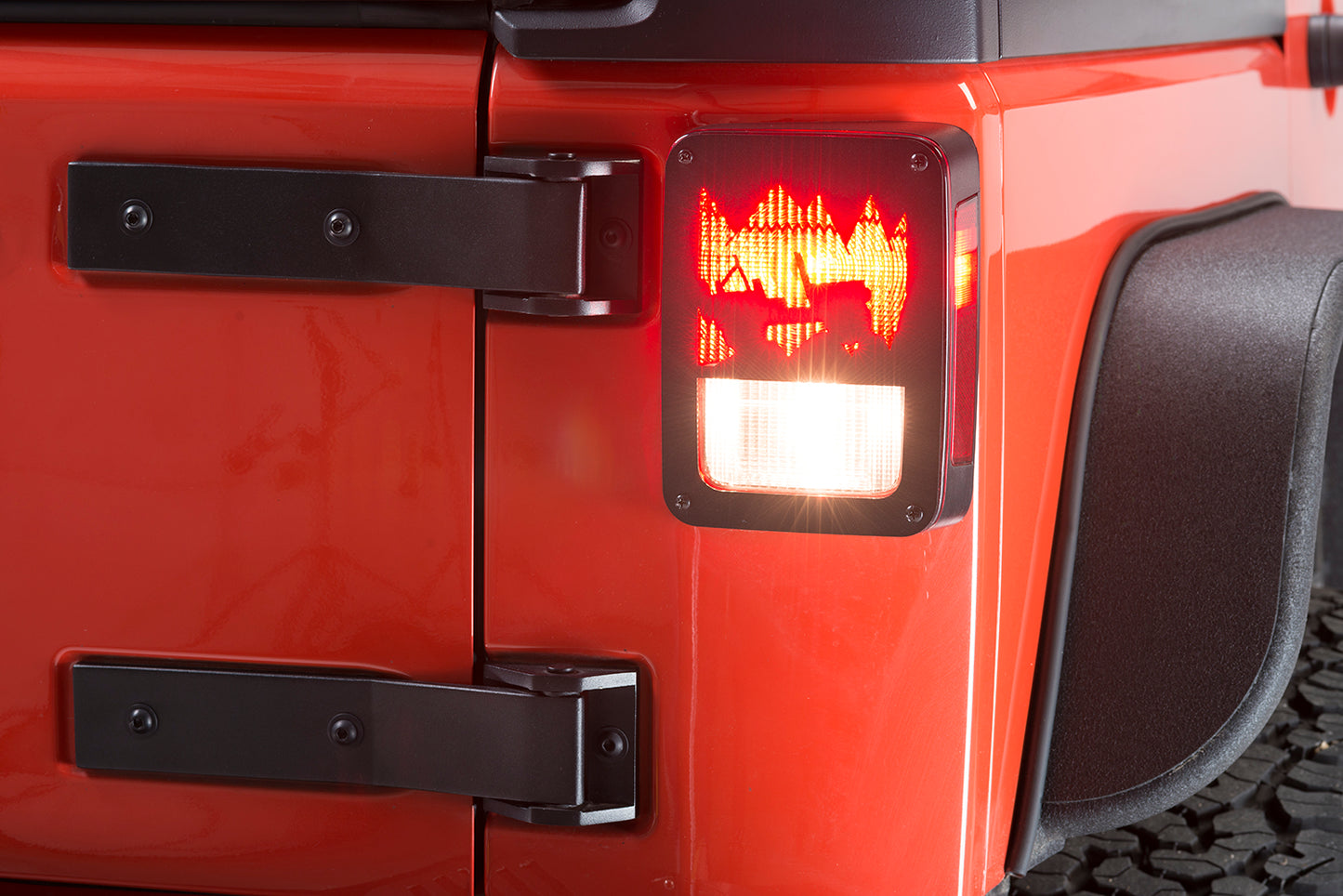 Jeep JK Heritage Taillight Guard 07-18 Wrangler JK Textured Black Kentrol-7