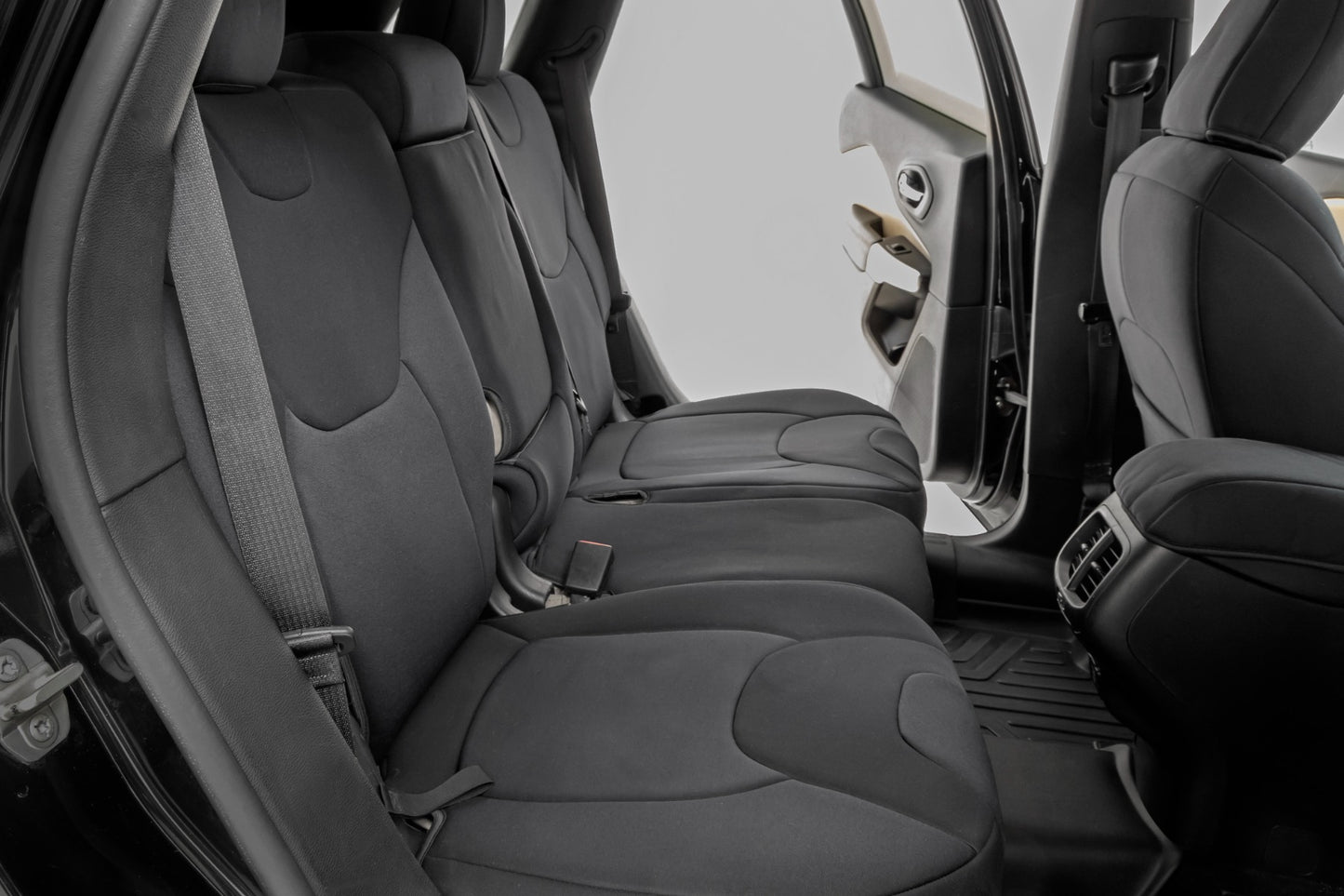Seat Covers Front Row and Rear Row Bench Jeep Cherokee KL 2WD/4WD (14-22) Rough Country-3