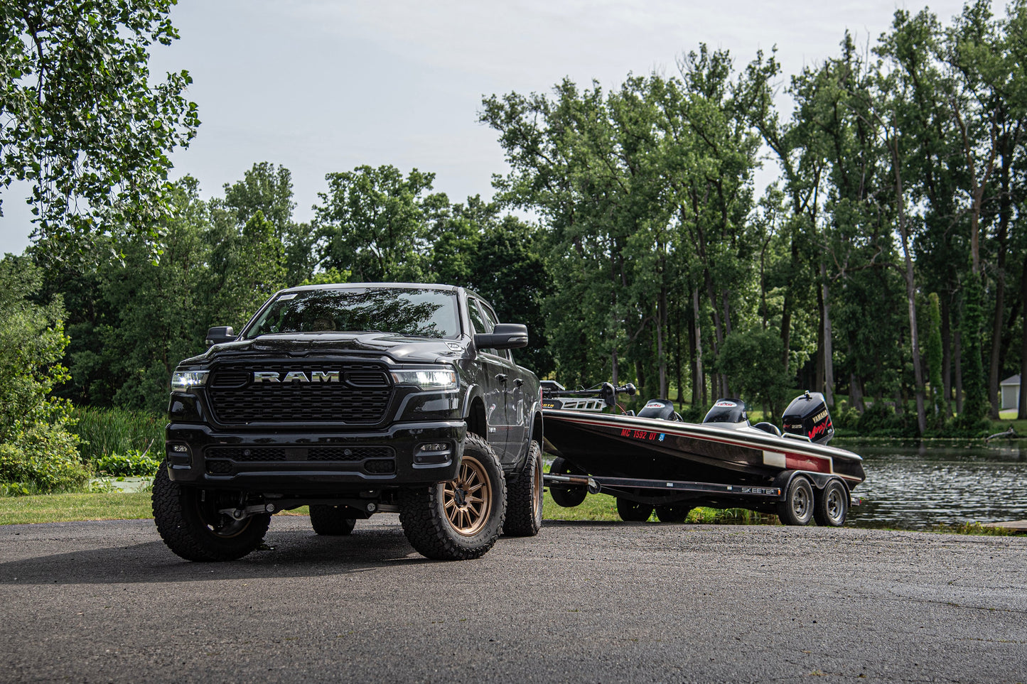25 Ram 1500 Rebel 4WD 3 Inch Lift Kit, 2 Inch Rear Lift, Coil Spring - Fox 2.5 Performance Elite Series C/O, Fox 2.0 IFP Performance Series Shocks BDS Suspension