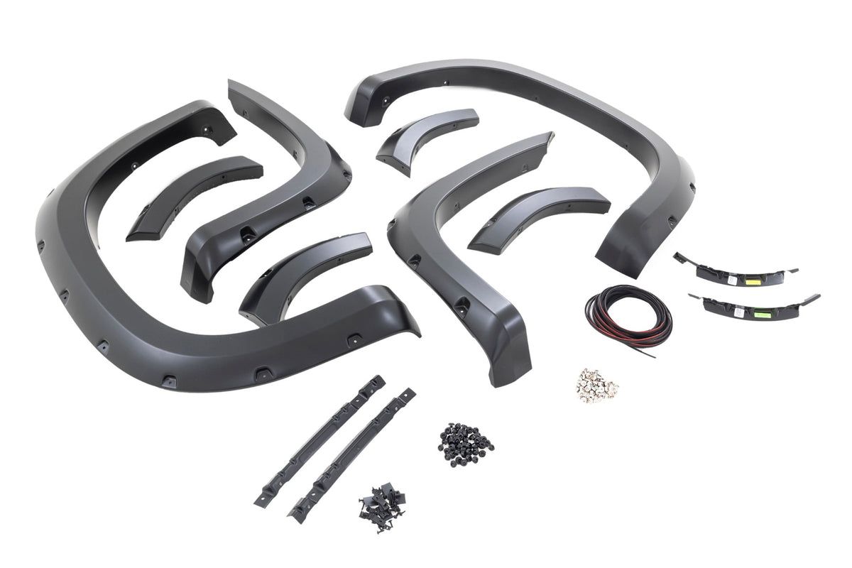 Traditional Pocket Fender Flares Gloss Black Chevy Silverado 1500 (19-23) Rough Country-1