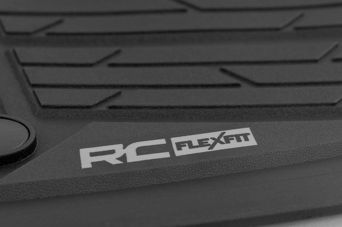 Flex-Fit Floor Mats Front Bucket Silverado/Sierra 1500/2500HD/3500HD (19-26) Rough Country-5