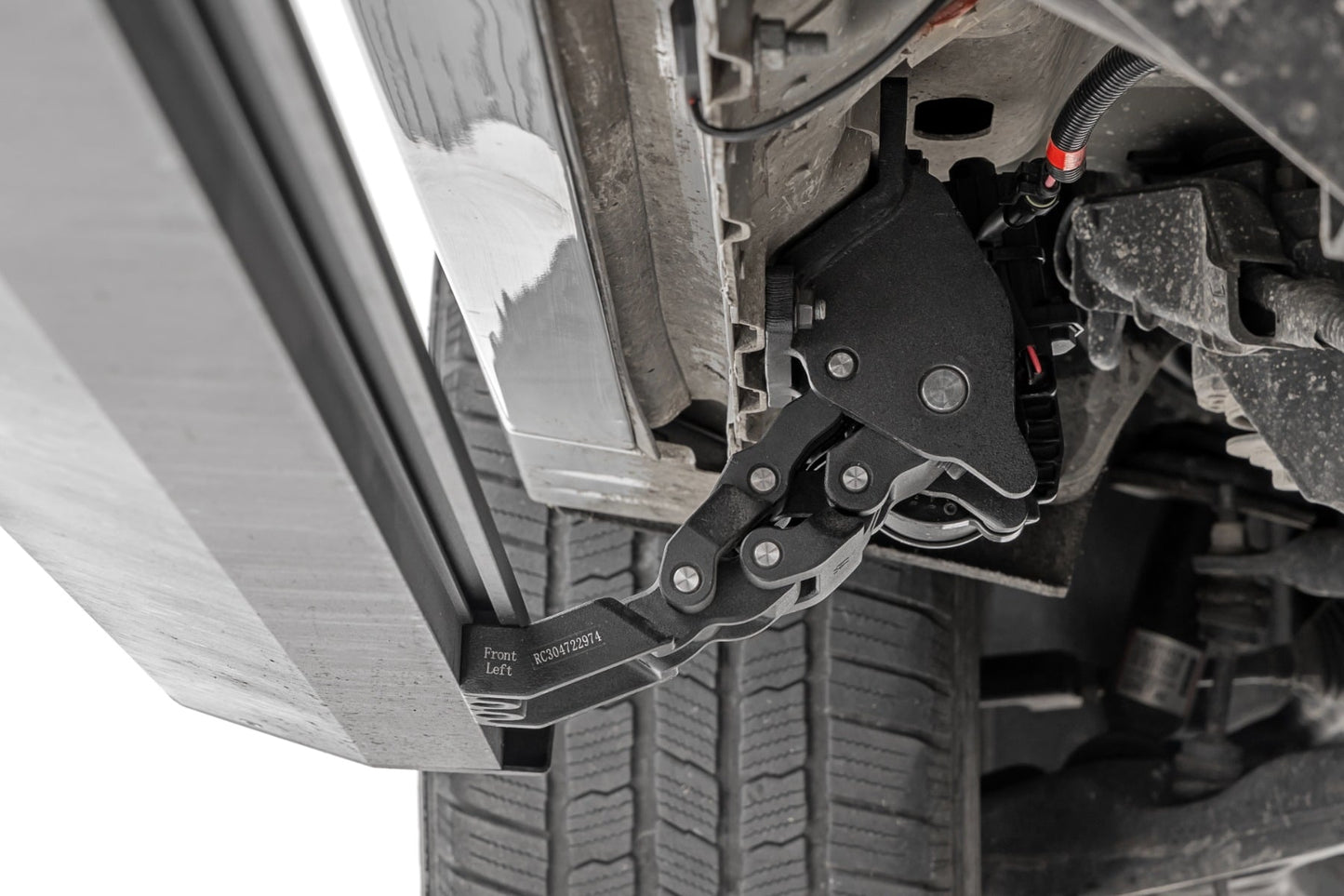 Power Running Boards Dual Electric Motor Ford Expedition 2WD/4WD (18-25) Rough Country-5
