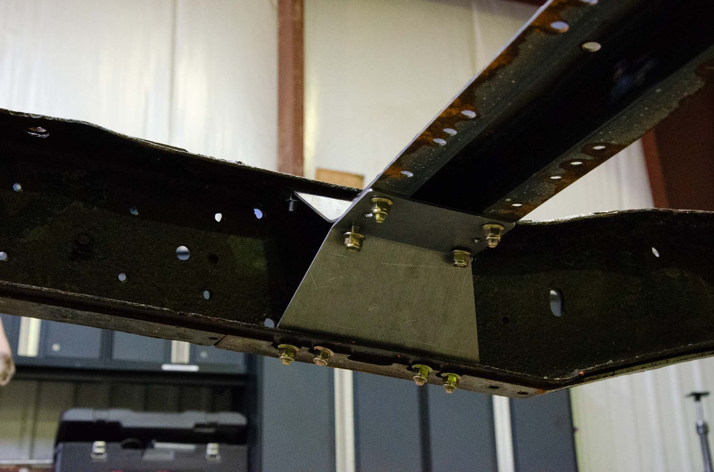 Center Frame Crossmember Lower Brackets For 1973-1980 GM C/K-Trucks RB73100 Rust Buster Frameworks-3