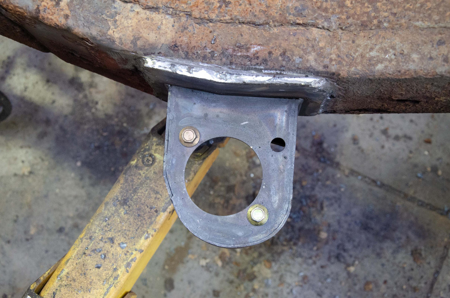 Front Body Mount for 00-06 Toyota Tundra - Left Rust Buster Frameworks-7