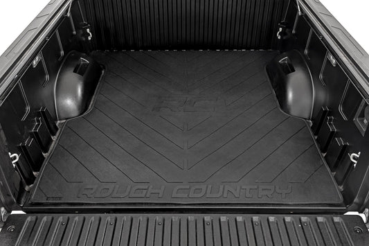 Bed Mat 5 Foot 7 Inch Bed RC Logo Toyota Tundra 2WD/4WD (2022-2026) Rough Country-1