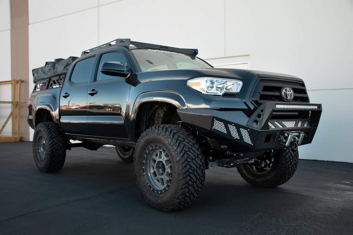 2016 2023 Toyota Tacoma Roof Rack DV8 Offroad-7