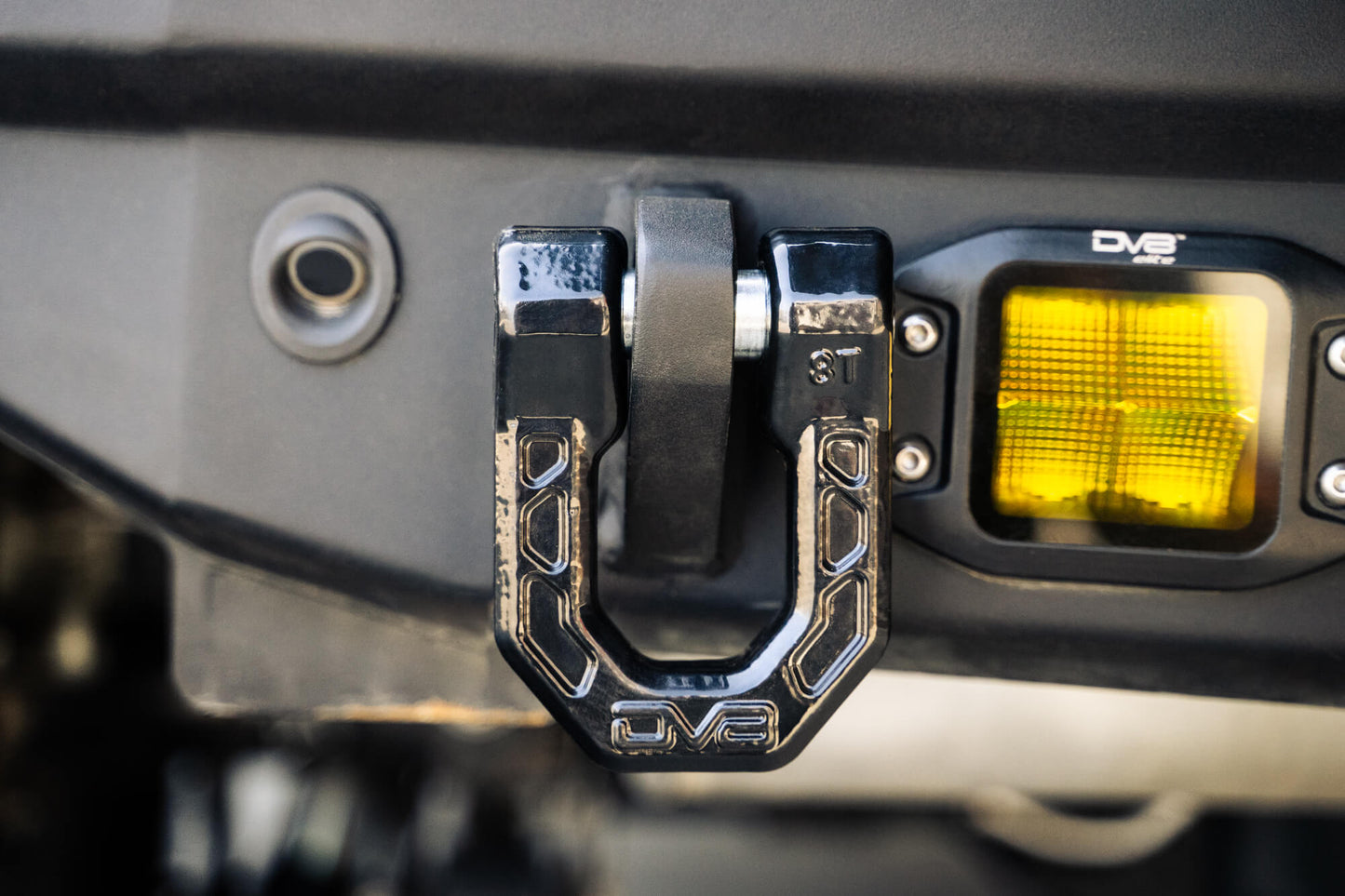 Red Elite Series D Rings (Pair) DV8 Offroad