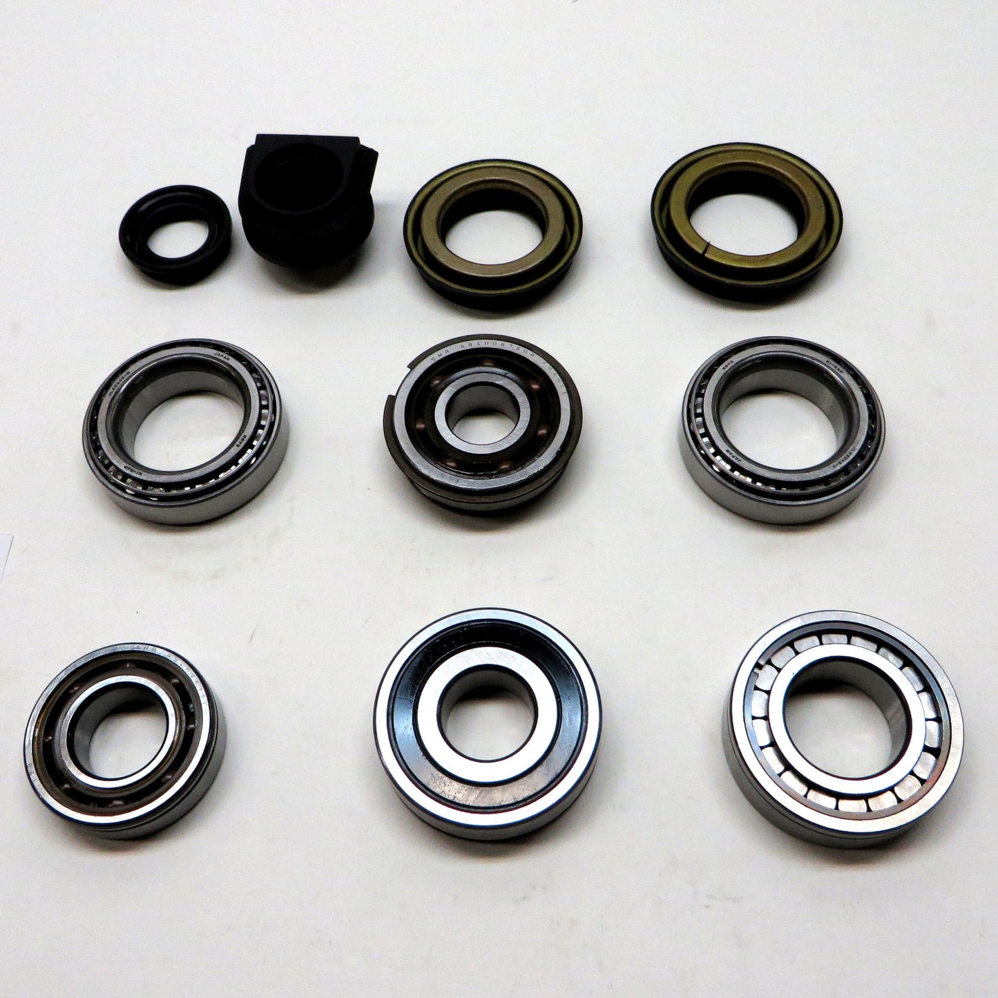 Manual Transmission Bearing Kit 2002-2004 Mini Cooper 5-Spd USA Standard Gear