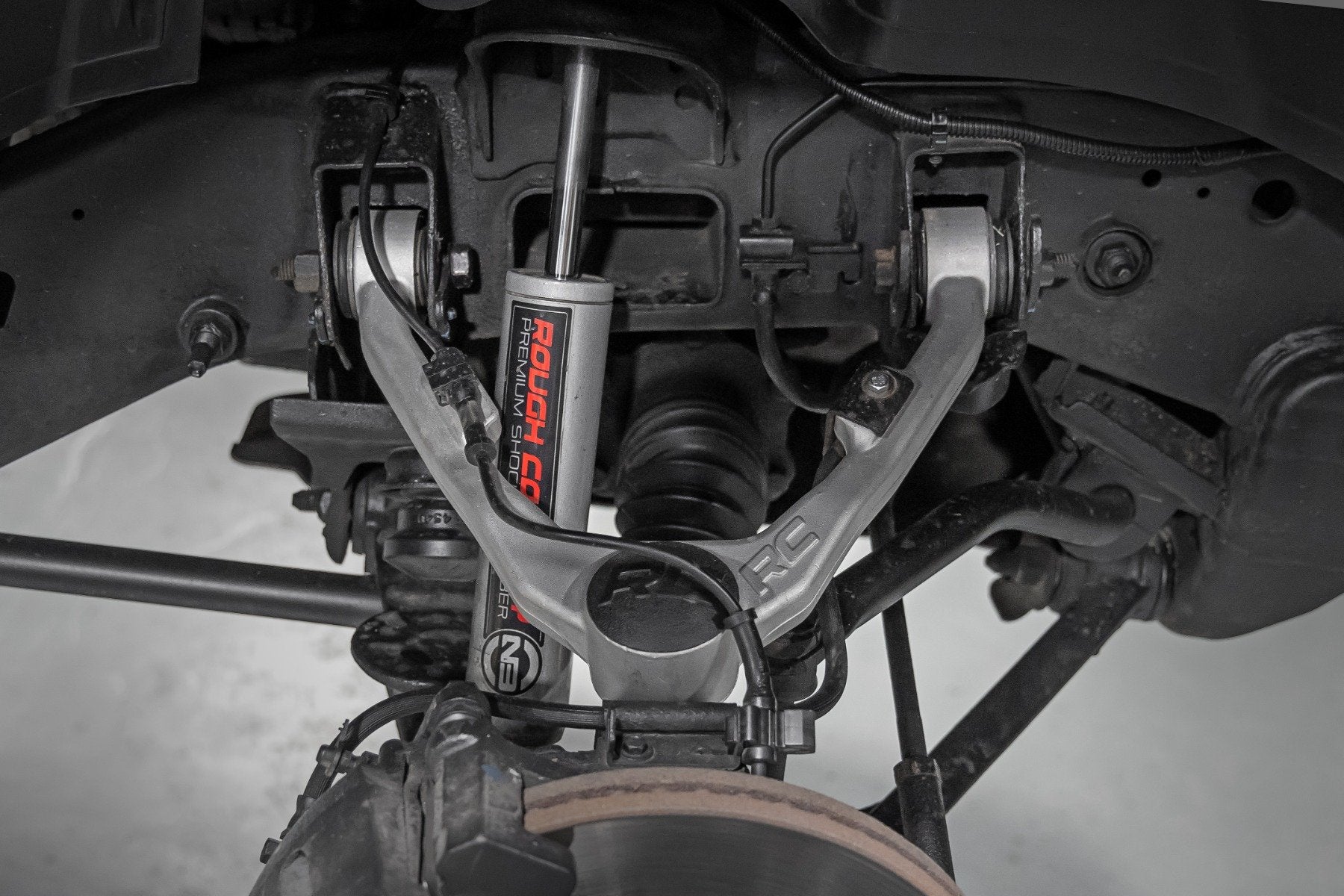 Forged Upper Control Arms OE Upgrade Silverado/Sierra 1500 (99-06 & Classic) Rough Country-1