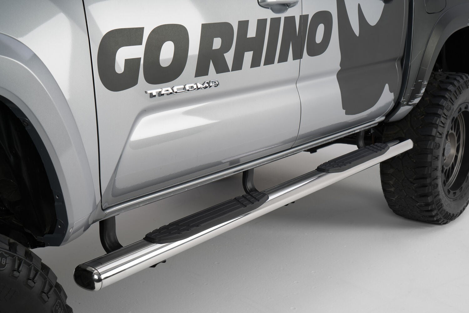 4 Inch 1000 Series SideSteps & Bracket Kit Stainless Steel 2022-2026 Toyota Tundra Go Rhino-1