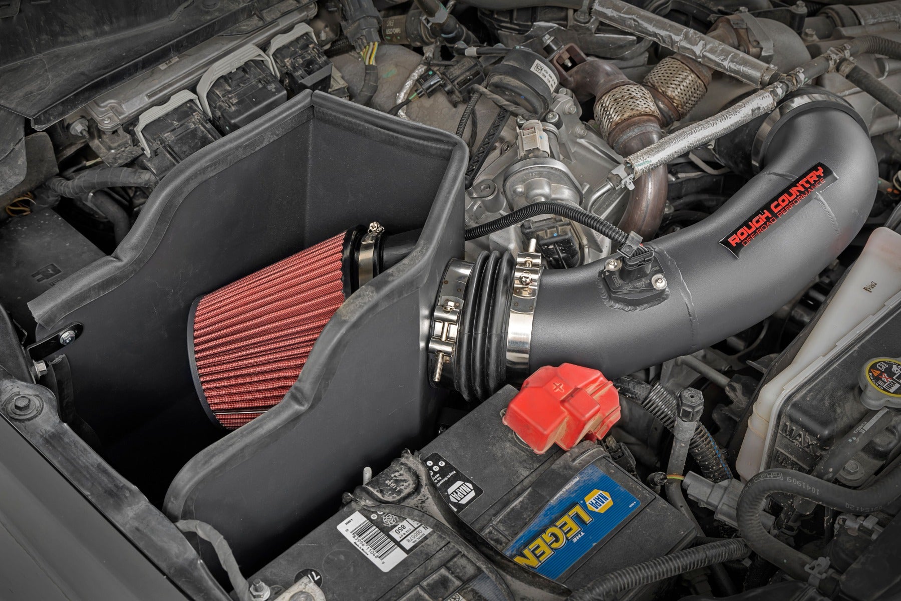 6.7L Cold Air Intake w//Prefilter Ford F-250/F-350 Super Duty (17-19) Rough Country-1