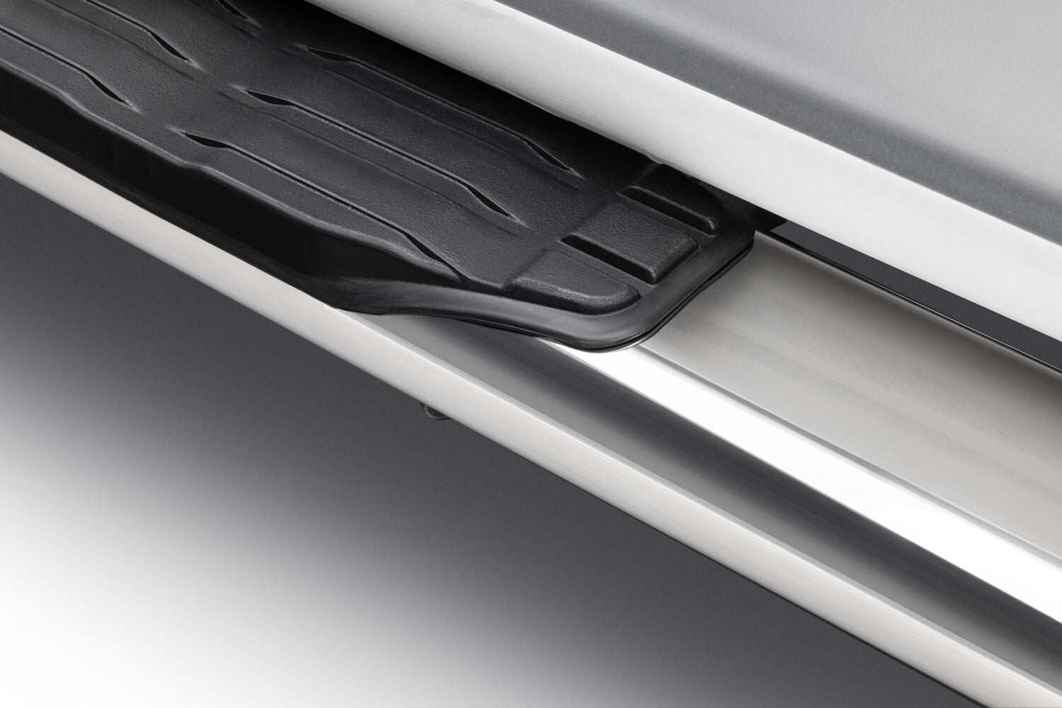 5 Inch 1000 Series Side Steps with Mounting Brackets Kit Polished Stainless Steel 2015-2026 Ford F-150/ F-250/F-350 Go Rhino-2