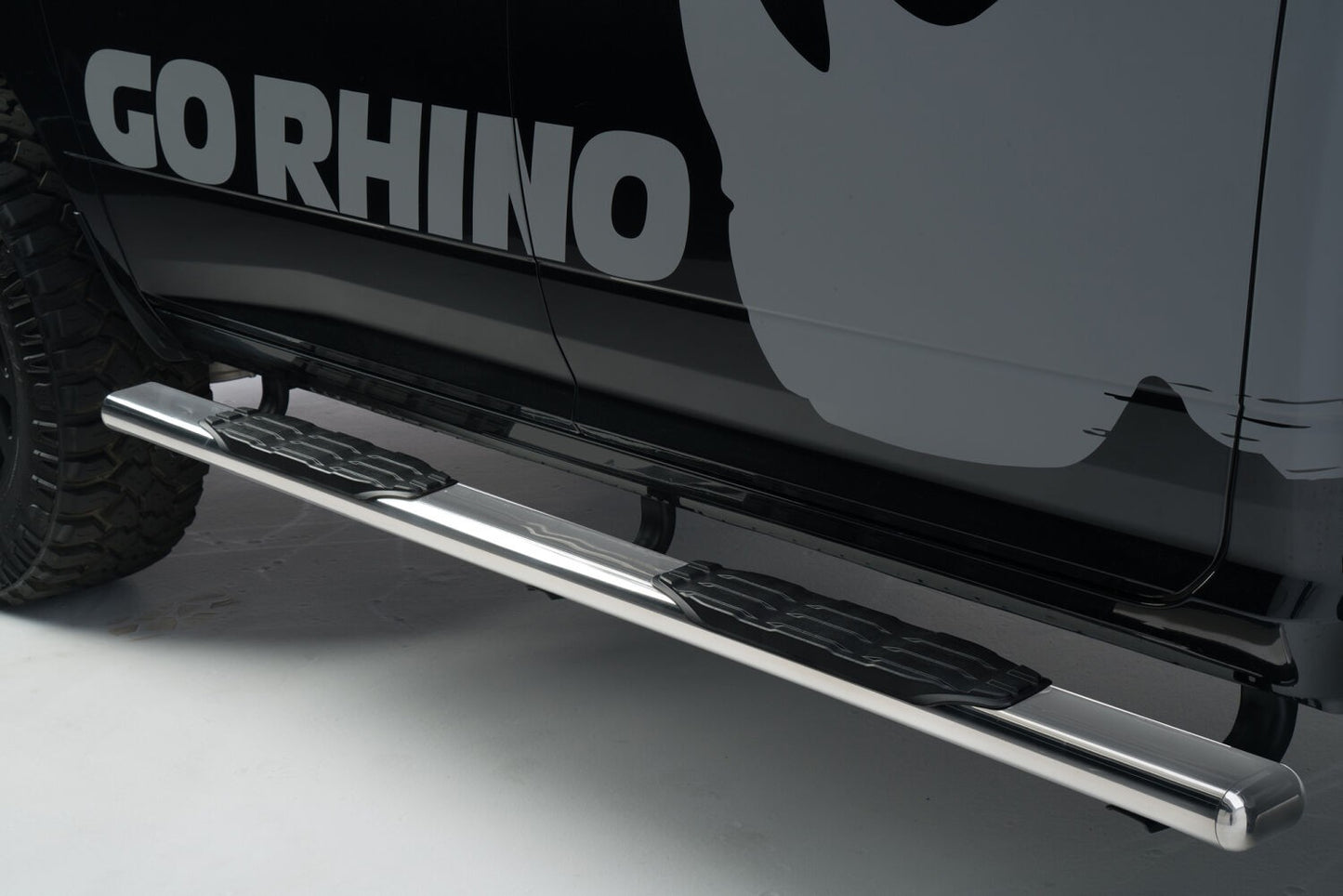 5 Inch 1000 Series Side Steps with Mounting Brackets Kit Polished Stainless Steel 2015-2018 Ram 1500 Go Rhino-2