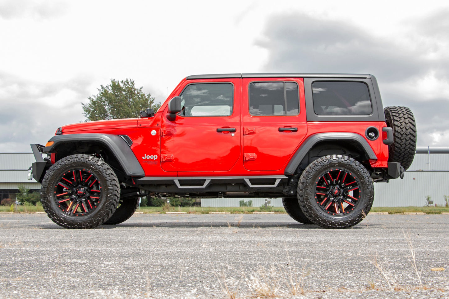 Rough Country Jeep JL Rear Trail Bumper with Tire Carrier For 18-Pres Wrangler JL 4WD Rough Country