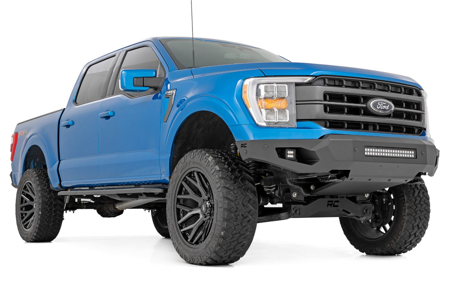 High Clearance Front Bumper LED Lights & Skid Plate Ford F-150 (21-23) Rough Country-1