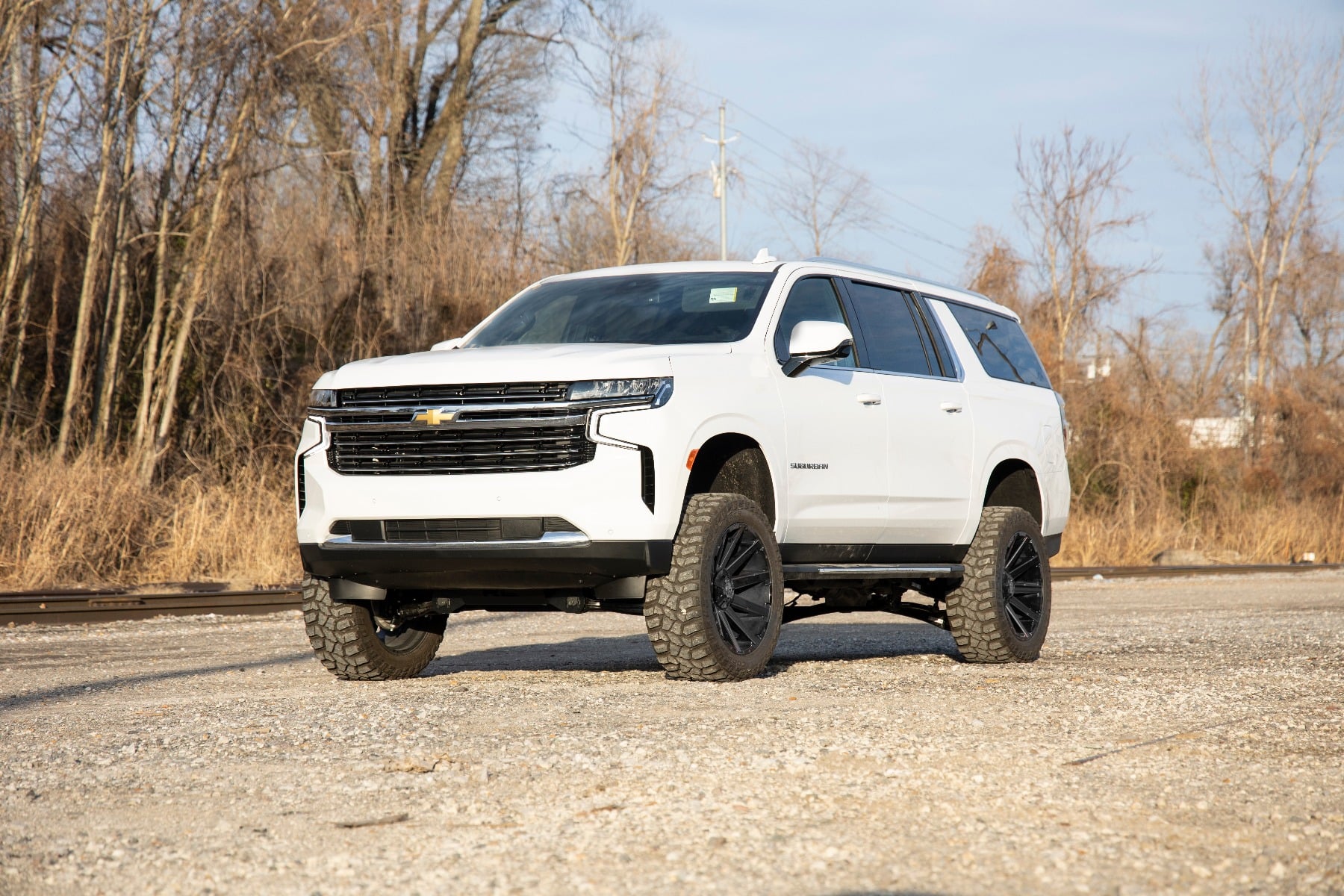 6 Inch Lift Kit M1 Struts Chevy/GMC SUV 1500 4WD (2021-2026) Rough Country-4