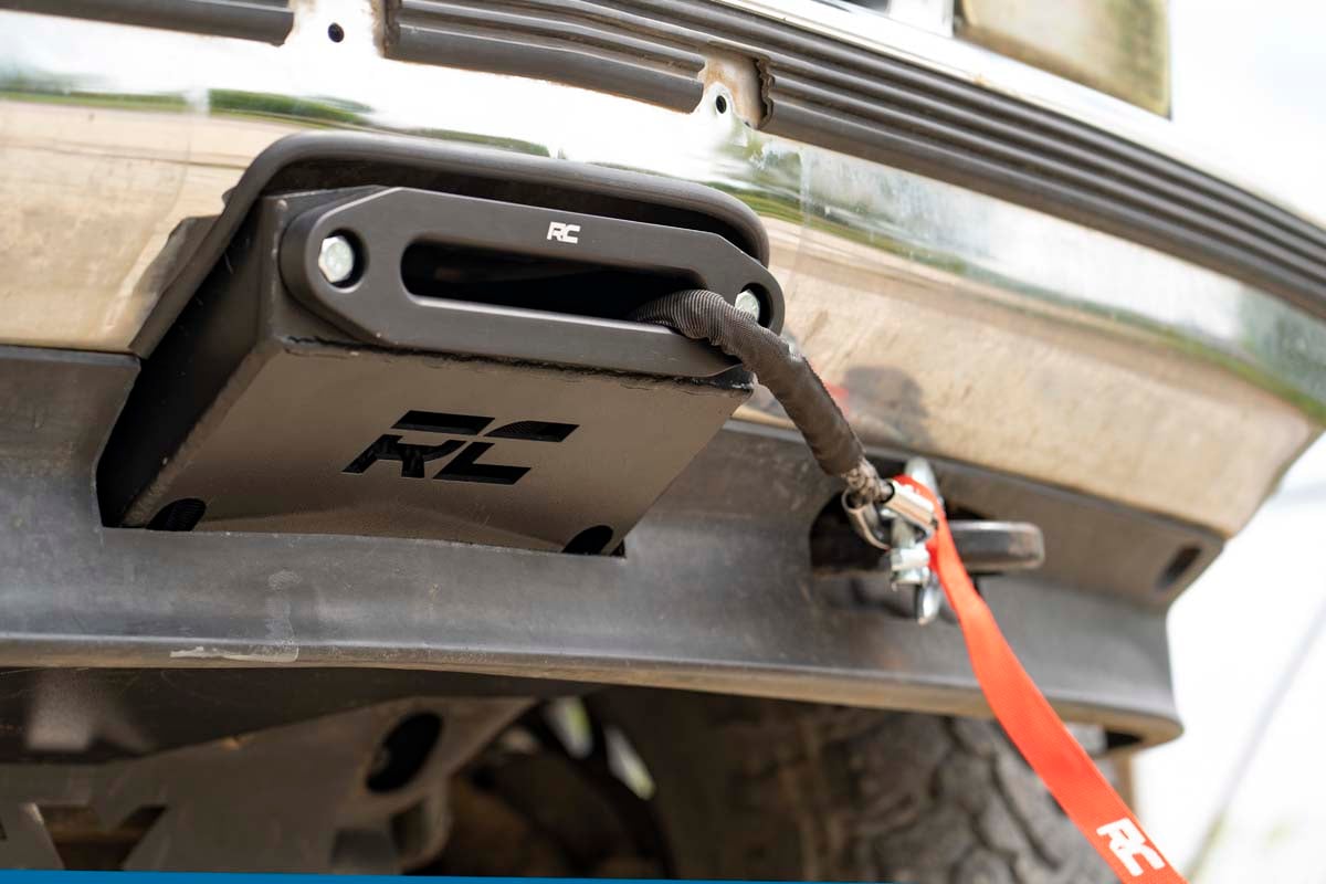 Hidden Winch Mounting Plate Chevy C1500/K1500 Truck & SUV 4WD (1988-1999) Rough Country-2