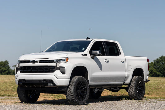6 Inch Lift Kit M1 Struts/M1 Chevy Silverado 1500 2WD (2025-2026) Rough Country-1