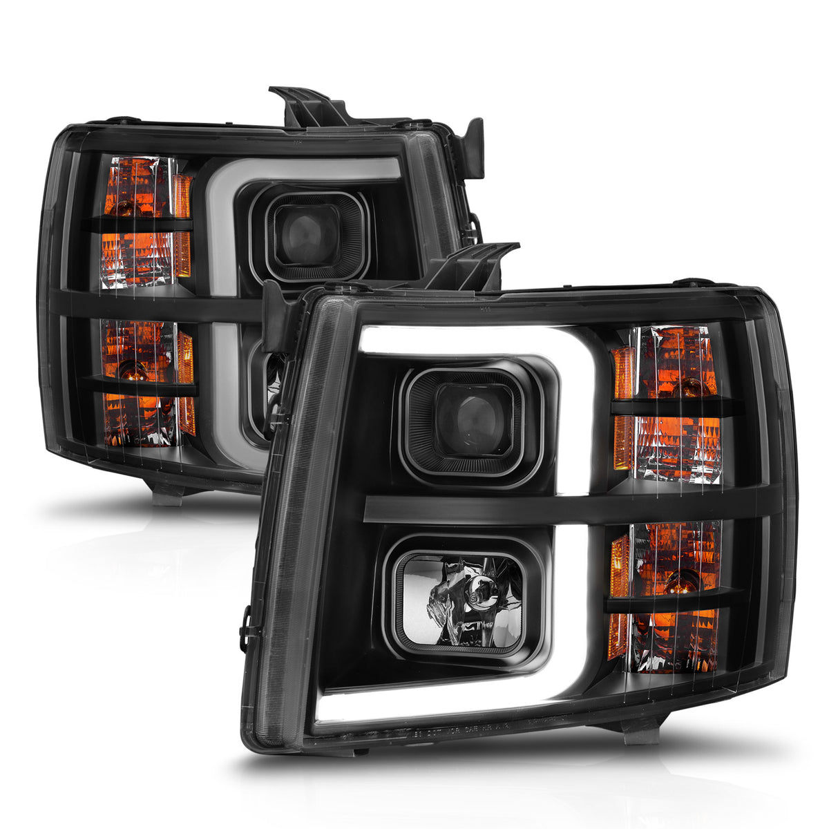 Projector Headlights W/ Light Bar Style Sequential Black Housing Clear Lens Pair Chevrolet Silverado 1500/3500 2007-2013, 2500/2500 HD/3500 HD 2007-2014 AnzoUSA-3