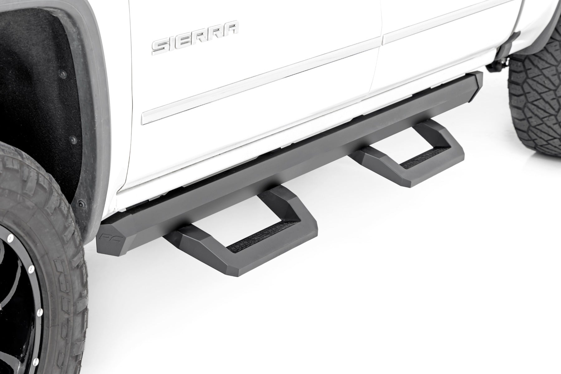 SR2 Adjustable Aluminum Steps Crew Cab 07-18 Chevy/GMC 1500/2500HD/3500HD Rough Country-2