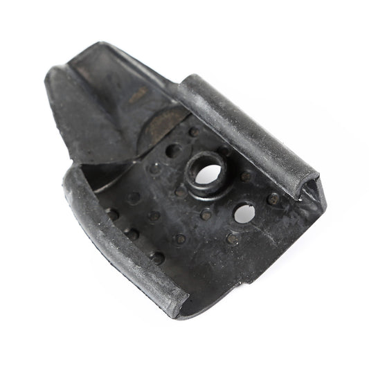 Fender Corner Seal Right Passenger Side Of 97-06 Wrangler TJ And 04-06 Wrangler Unlimited Lj OMIX-1