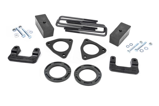2.5 Inch Leveling Kit Stamped Steel Chevy/GMC Sierra 1500 (16-18)/Silverado 1500 (07-18) Rough Country