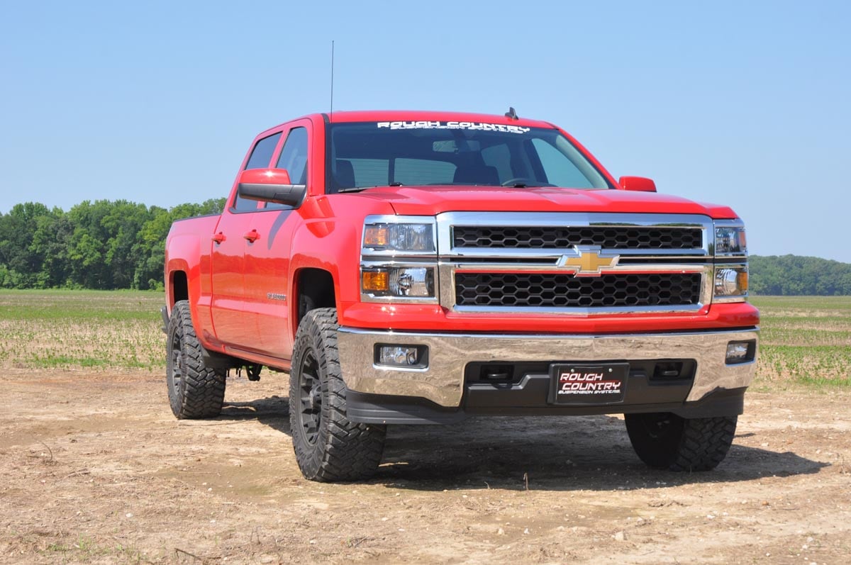 2.5 Inch Leveling Kit Stamped Steel Chevy/GMC Sierra 1500 (16-18)/Silverado 1500 (07-18) Rough Country-2
