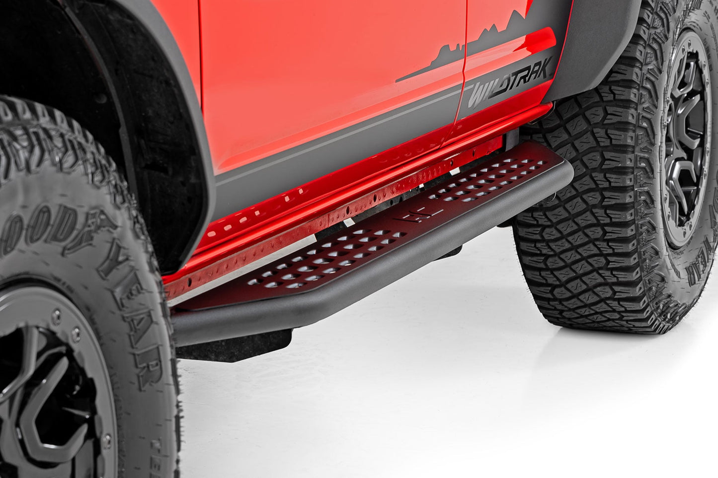 OV2 Running Boards Side Step Bars 4-Door Ford Bronco 4WD (2021-2025) Rough Country-3