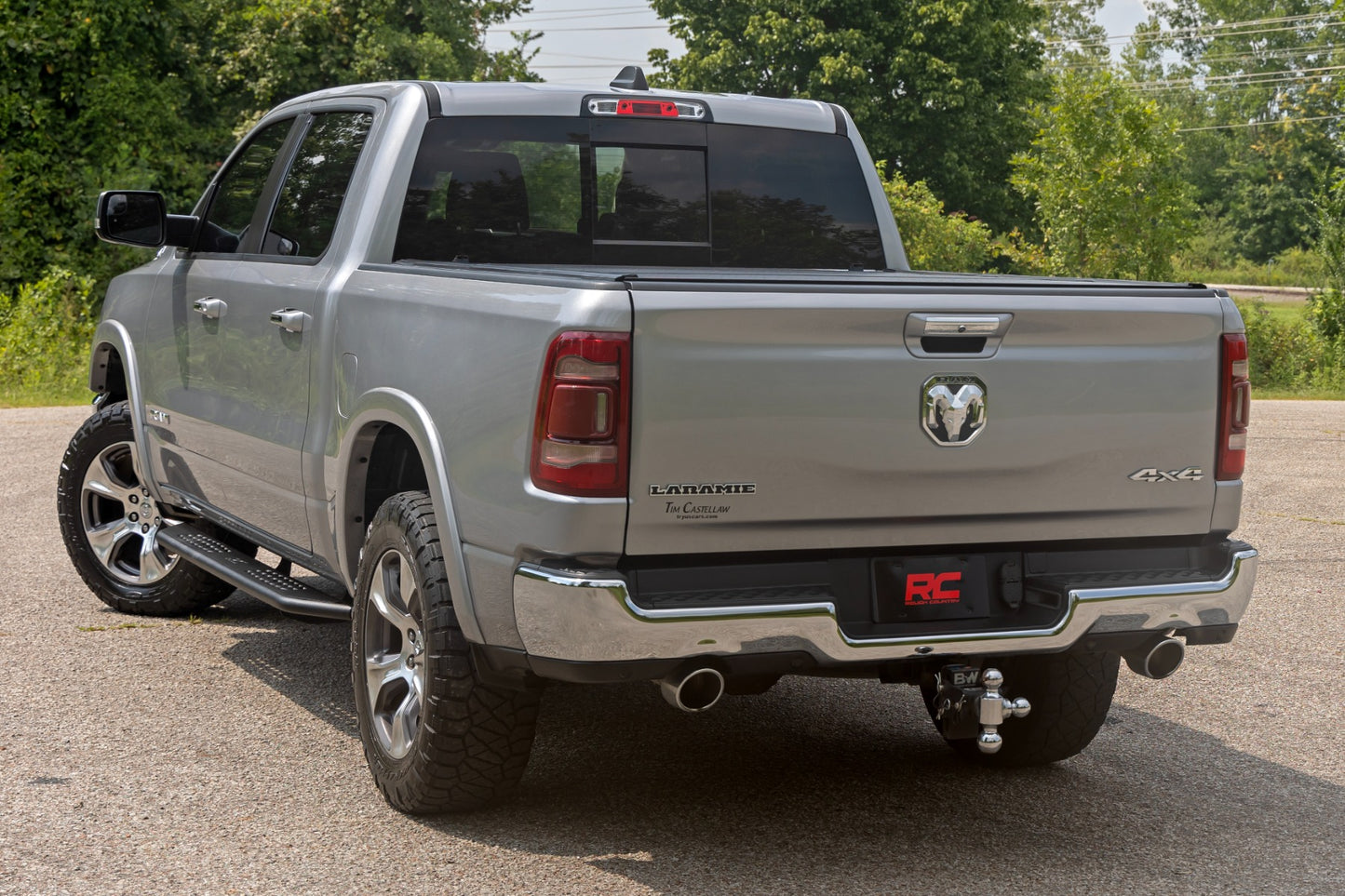 OV2 Running Boards Side Step Bars Crew Cab Ram 1500 (19-26)/1500 TRX (21-24) Rough Country-3