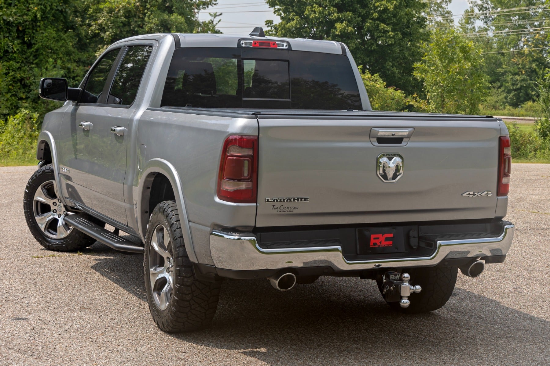 OV2 Running Boards Side Step Bars Crew Cab Ram 1500 (19-26)/1500 TRX (21-24) Rough Country-3