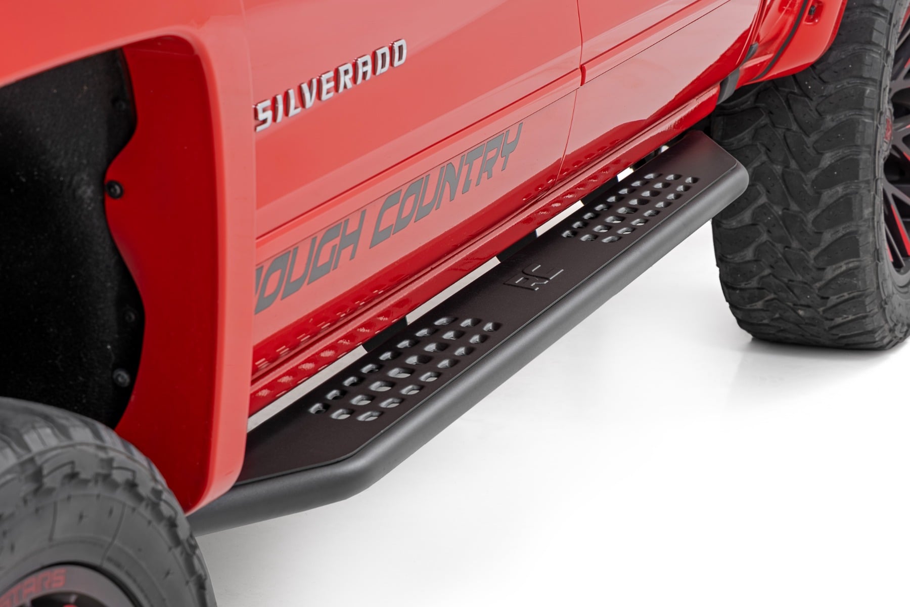 OV2 Running Boards Side Step Bars Crew Cab Silverado/Sierra 1500/2500HD/3500HD (07-19 & Classic) Rough Country-3